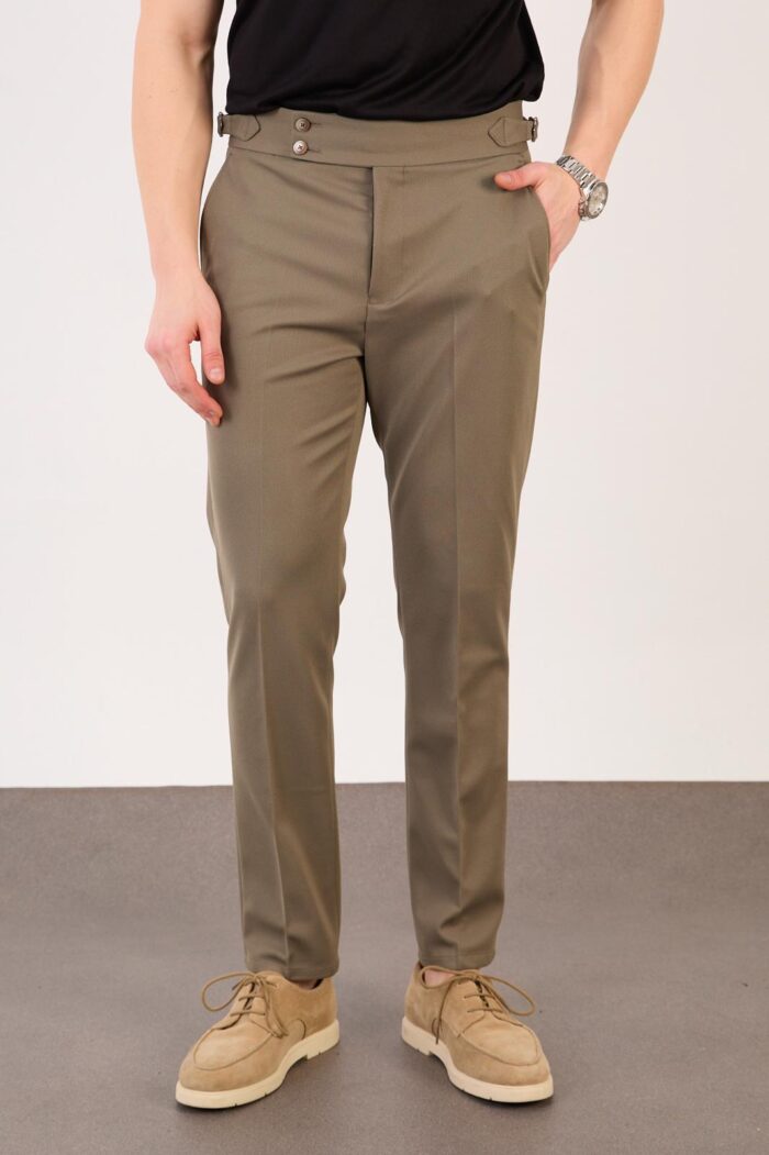 Erkek Haki Slim Fit İtalyan Kesim Yan Bel Toka Detaylı Klasik Pantolon 011 Model - Görsel 3