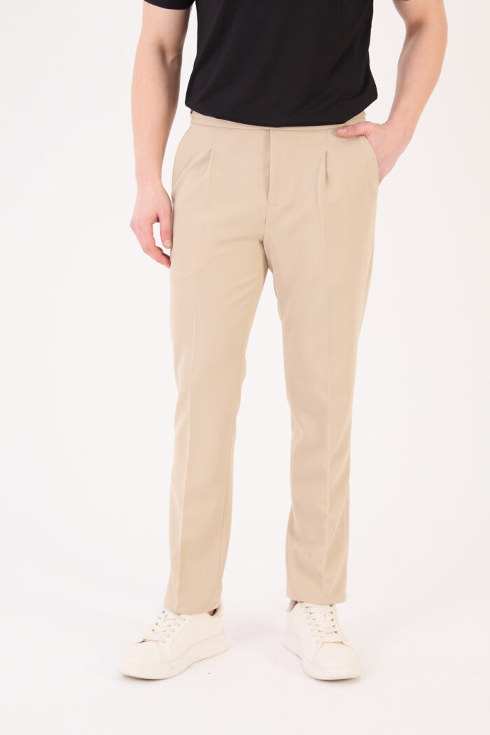 Erkek Bej Slim Fit İtalyan Kesim Kemer Detaylı Klasik Pantolon 012 Model - Görsel 2