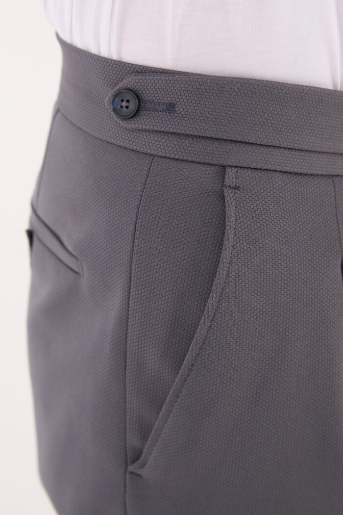 Erkek Gri Slim Fit İtalyan Kesim Kemer Detaylı Klasik Pantolon 012 Model - Görsel 5