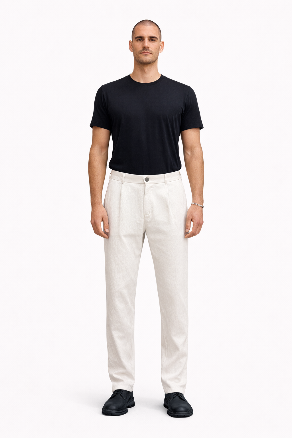 02bej01 Erkek Krem Çizgili Dokuma Fit Casual Pantolon 02 Model - Görsel 1