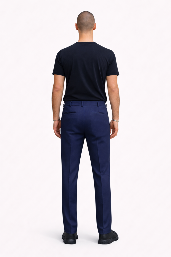 Erkek Lacivert Çizgili Dokuma Fit Casual Pantolon 02 Model - Görsel 2