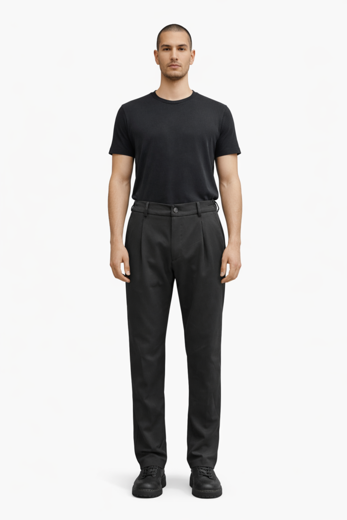 Erkek Siyah Bel Lastikli Pile Detaylı Klasik Pantolon 04 Model - Görsel 1
