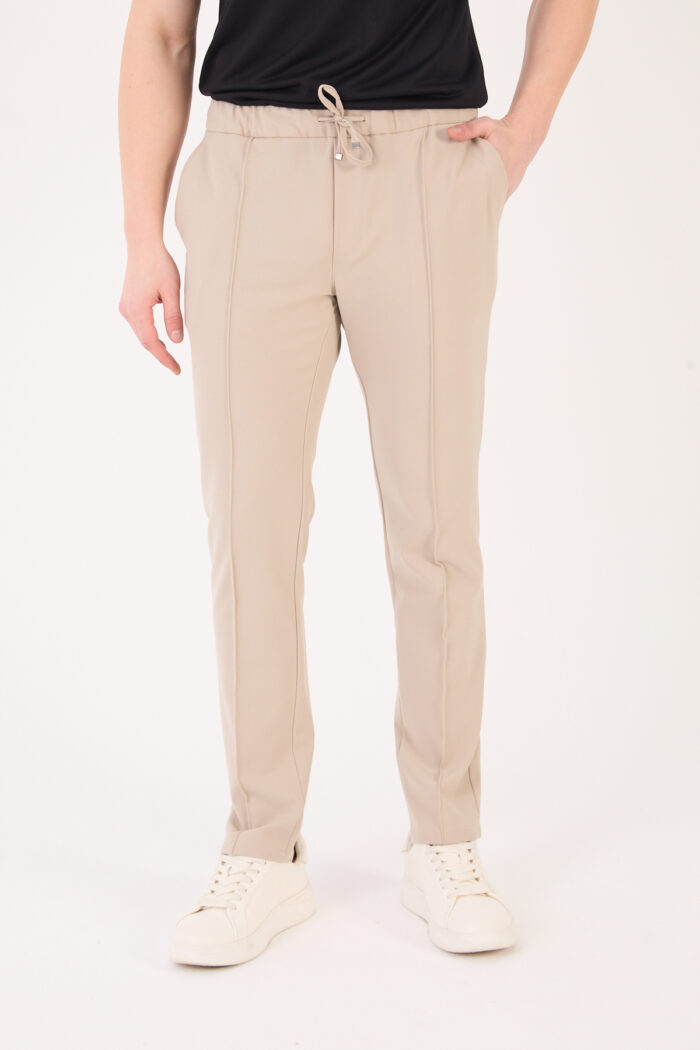 Erkek Bej Jogger Pantolon Bel Lastikli Bağcıklı Ön Dikiş Detaylı 05 Model - Görsel 3