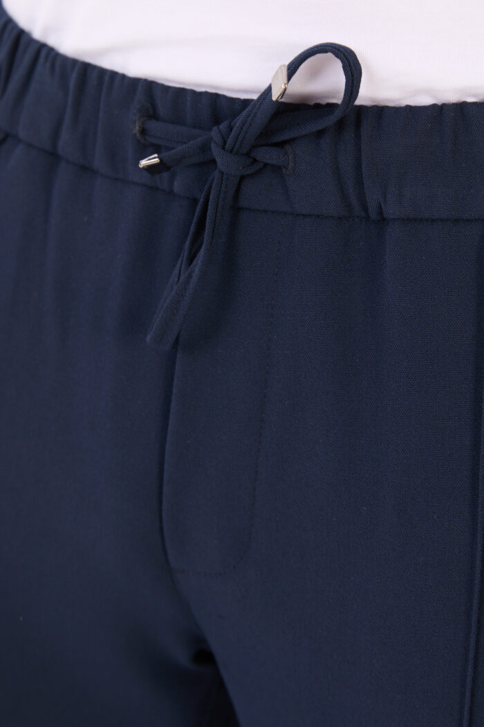 Erkek Lacivert Jogger Pantolon Bel Lastikli Bağcıklı Ön Dikiş Detaylı 05 Model - Görsel 6