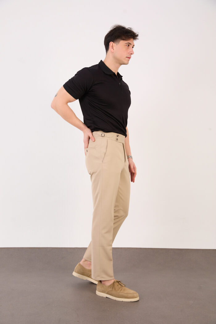 Erkek Bej Slim Fit İtalyan Kesim Yan Bel Toka Detaylı Klasik Pantolon 011 Model - Görsel 2