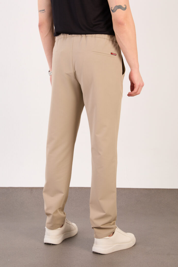 Erkek Bej Paraşüt Pantolon Bel Lastikli Kuşaklı Rahat Spor 06 Model - Görsel 4