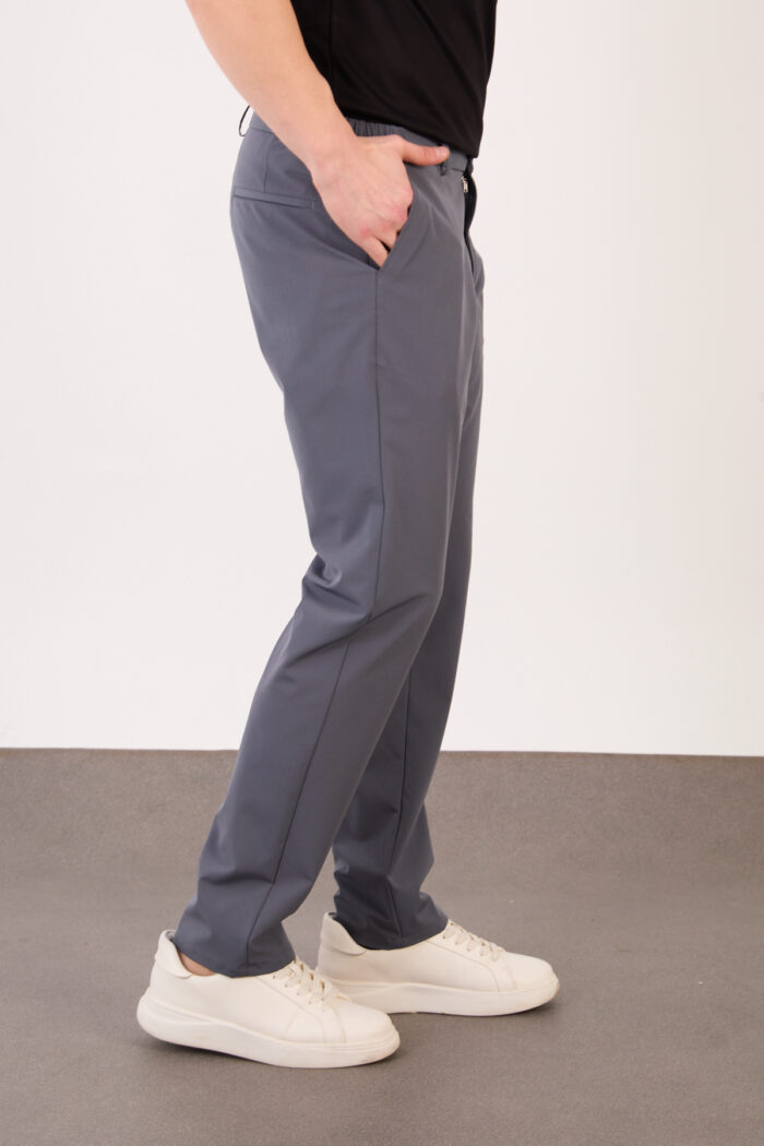 Erkek Gri Klasik Slim Fit Paraşüt Kumaş Pantolon 07 Model - Görsel 3