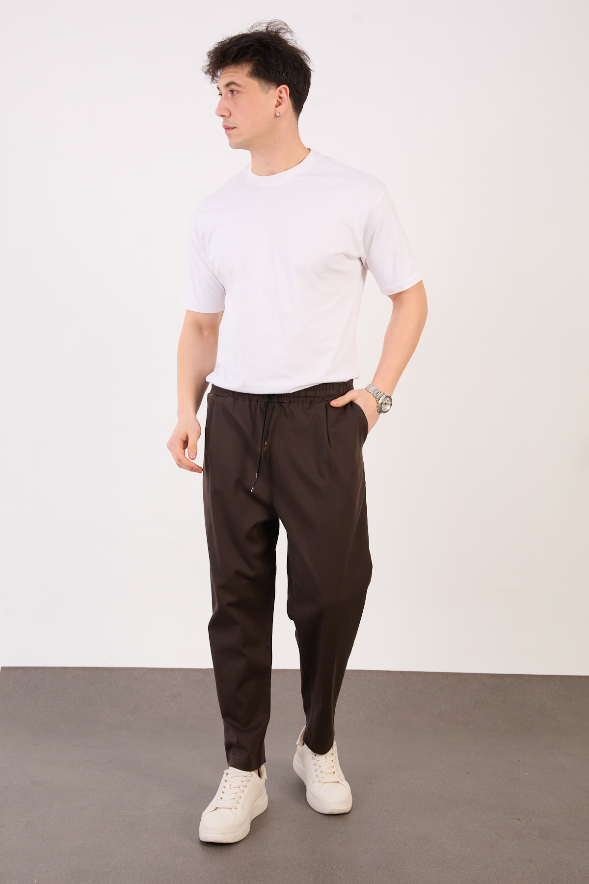 Erkek Koyu Kahve Yarı Şalvar Gabardin Likralı Bel Lastikli Bağcıklı Pantolon 2606-1 Model